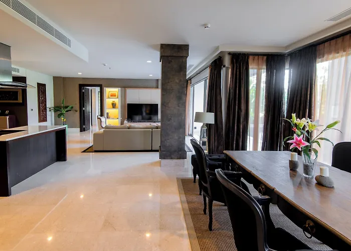 アパート Luxury At Ayana Residences ジンバラン