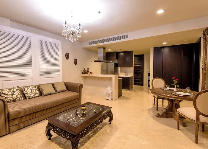アパート Luxury At Ayana Residences ジンバラン